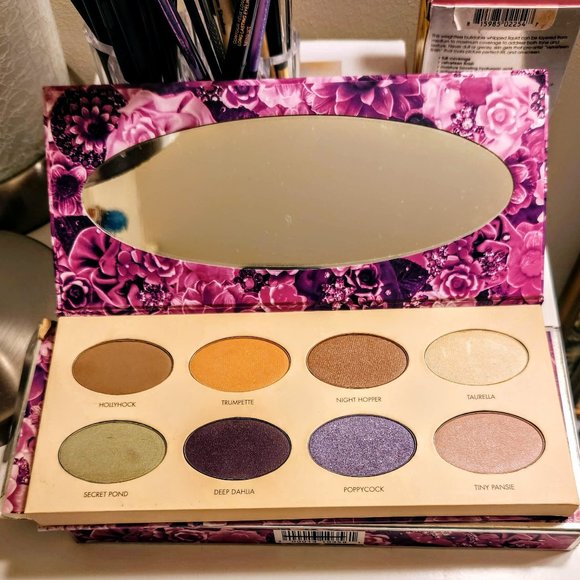 Tarina Tarantino Other - 🚫SOLD🚫 Tarina Tarantino Floriculture Eyeshadow Palette x8 eyeshadows